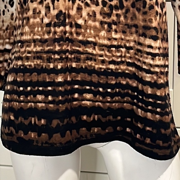 ALIA small animal, print stretchy top sweater, multi patterned - Picture 2 of 4